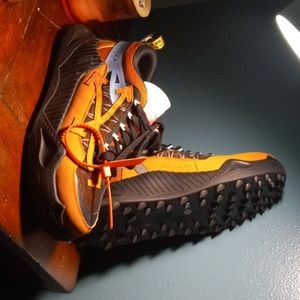 Off-White % Virgil Abloh DDSY-1000